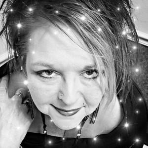 Meet your Posher, Melysa